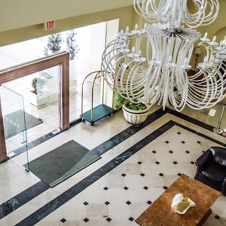Holiday Inn Leon-Convention Center By Ihg Екстериор снимка