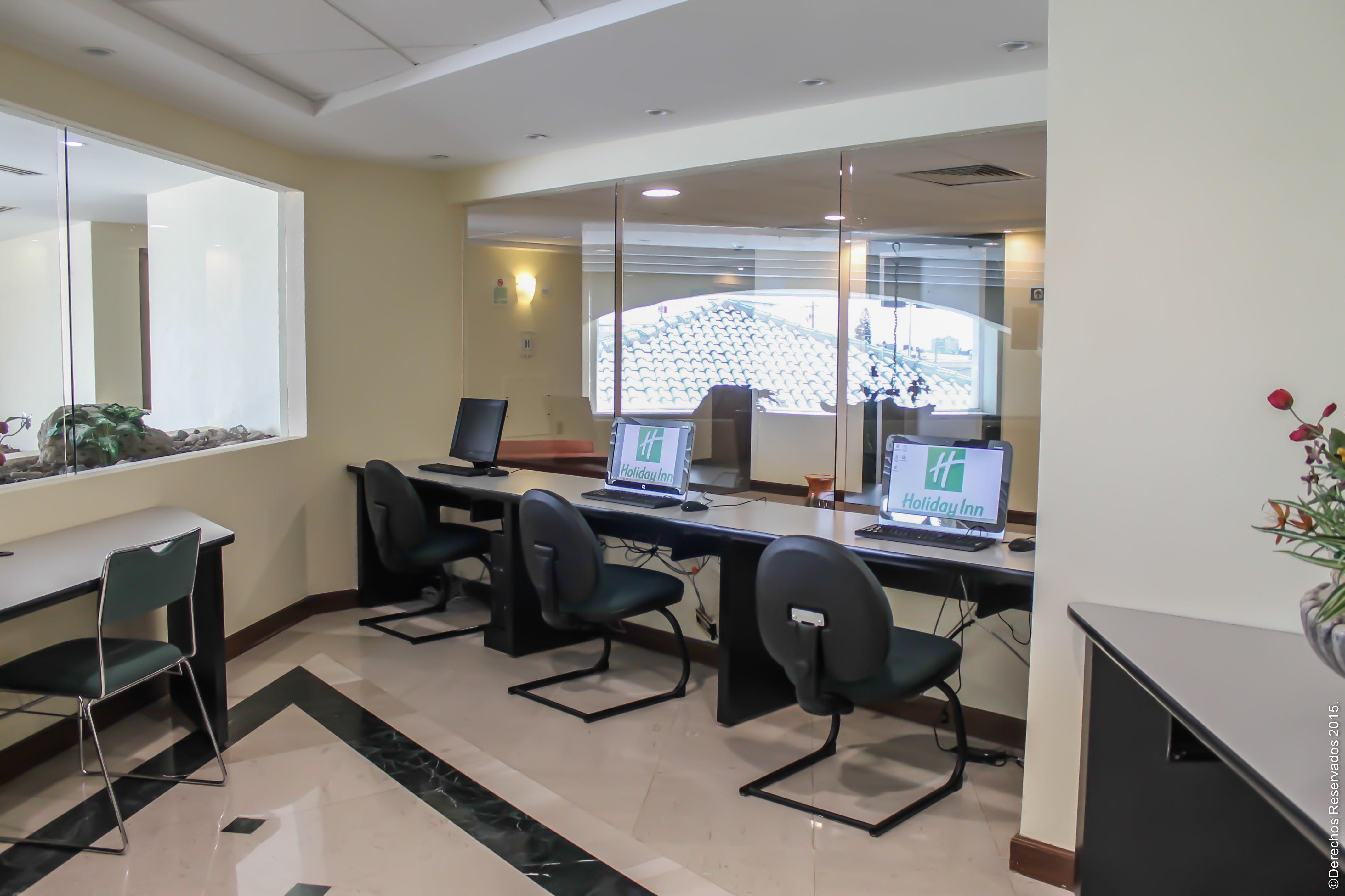 Holiday Inn Leon-Convention Center By Ihg Екстериор снимка